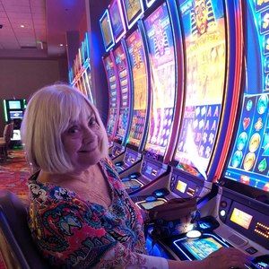 Meet your Posher, Ann louise